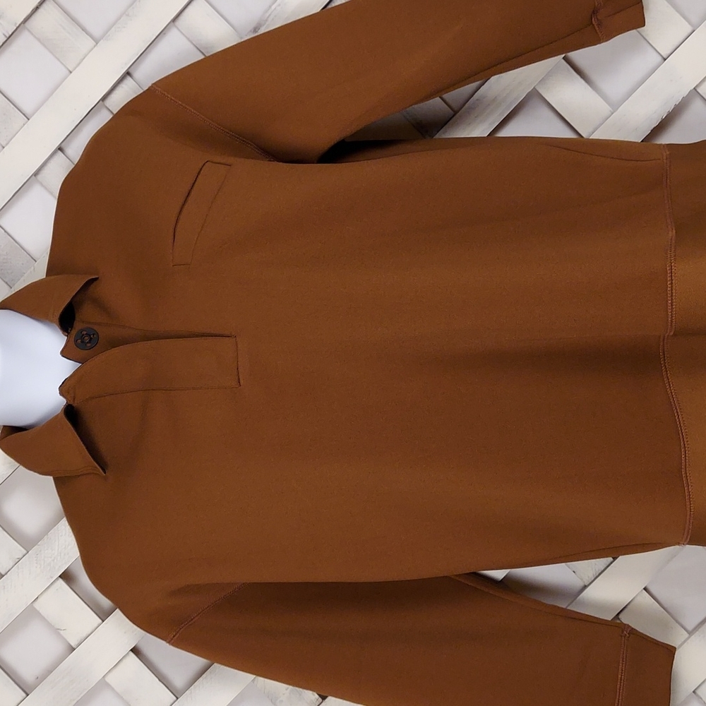 Zara Woman Pullover with Long Sleeves Stretchy Fabric